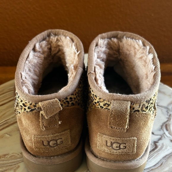 Ugg “Ultra Mini Speckles” Boots Women’s Size 7 EUC! - Picture 6 of 8